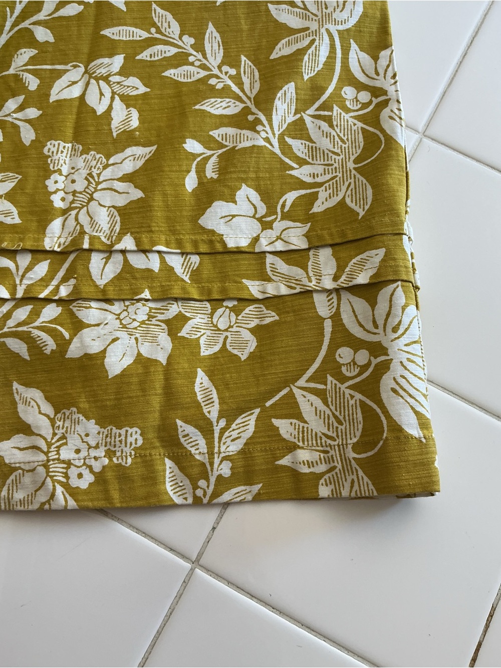 Anthropologie The Somerset Wide Leg Jumpsuit in Yellow Chartreuse Floral - Picture 7 of 11